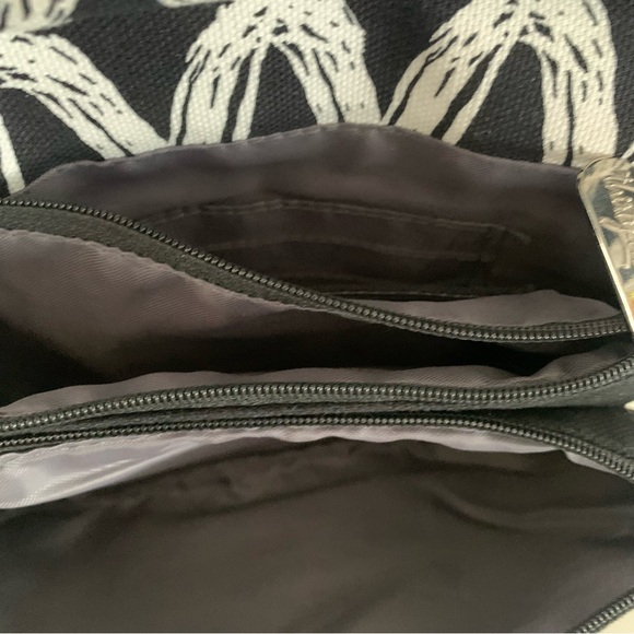 Thirty One Black Links Double Up Crossbody Purse - Picture 8 of 8